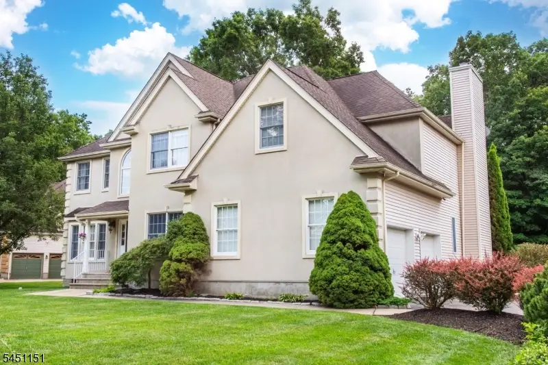 2 Kingston Ct, Oak Ridge, NJ 07438 - #3