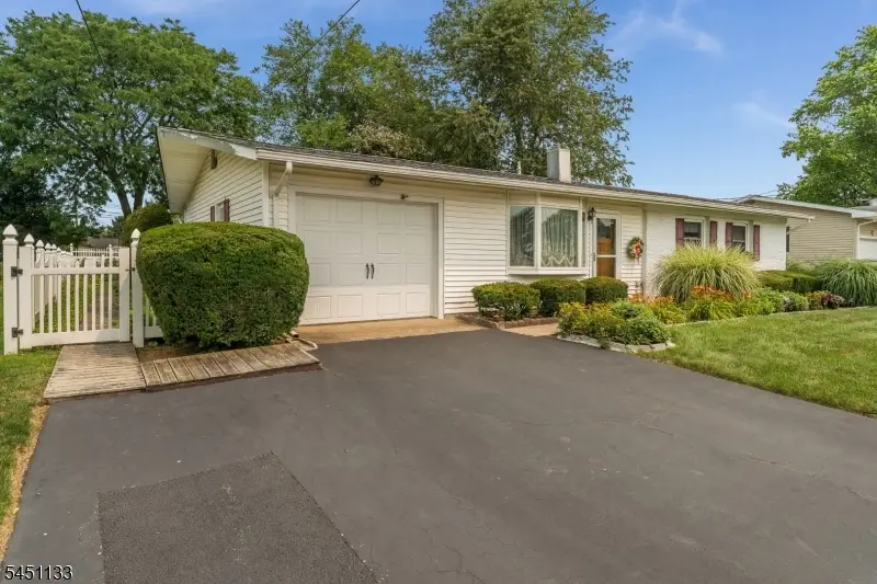 703 Rugby Rd, Lopatcong, NJ 08865 - #2