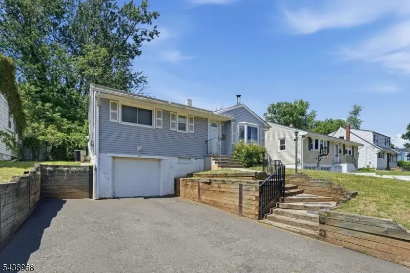 1265 North Ave, Plainfield, NJ 07062 - #2