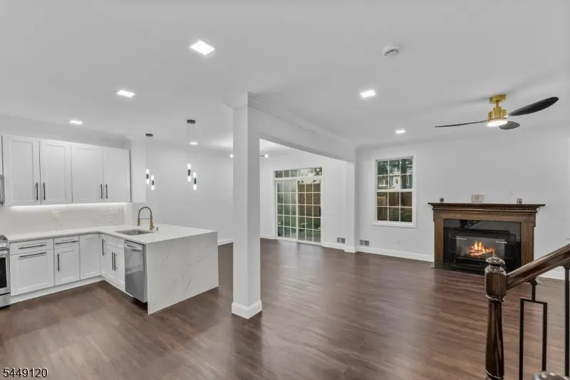 64 George Russell Way, Clifton, NJ 07013 - #2