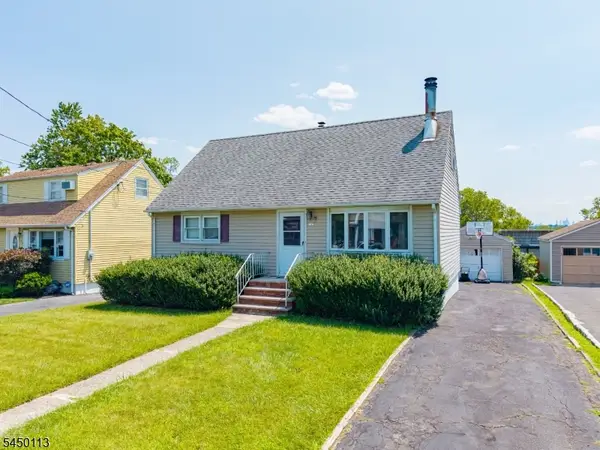 110 Patricia Pl, Clifton City, NJ 07012