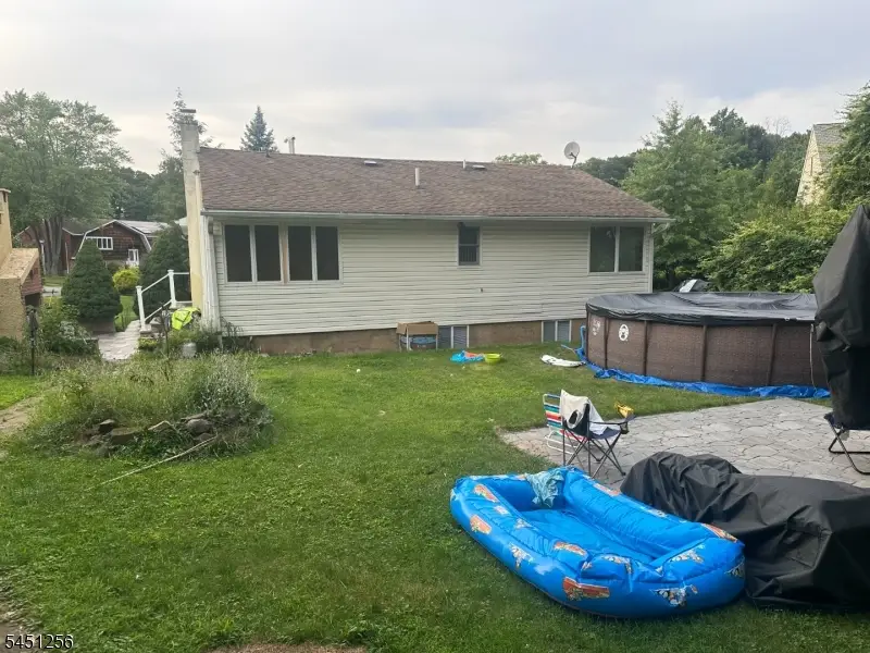 19 Borrego Dr, Woodland Park, NJ 07424 - #3