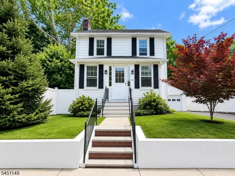 11 Van Dyke Pl, Summit, NJ 07901 - #1