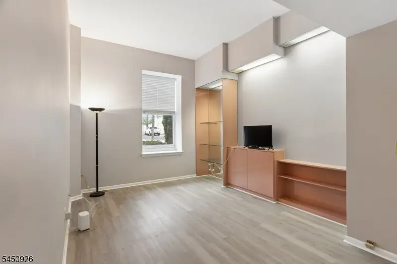 54 W Cherry St #112, Rahway, NJ 07065 - #2