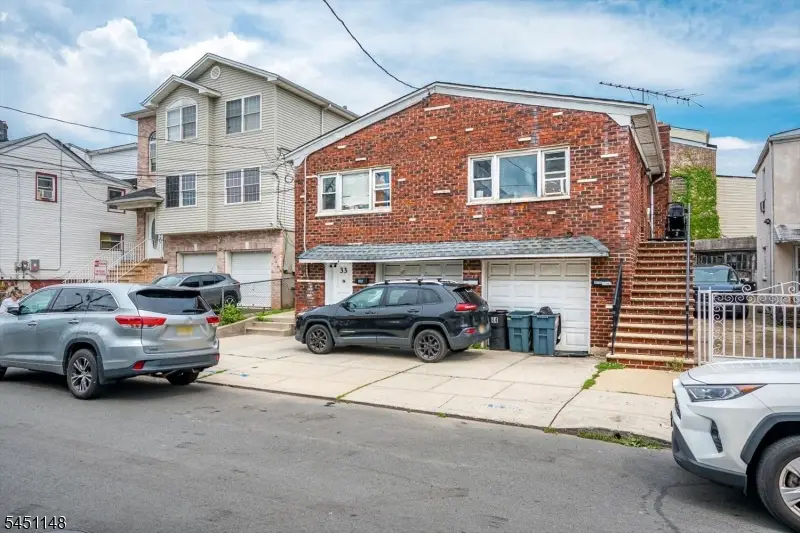 31 Bank St, Elizabeth, NJ 07206 - #2