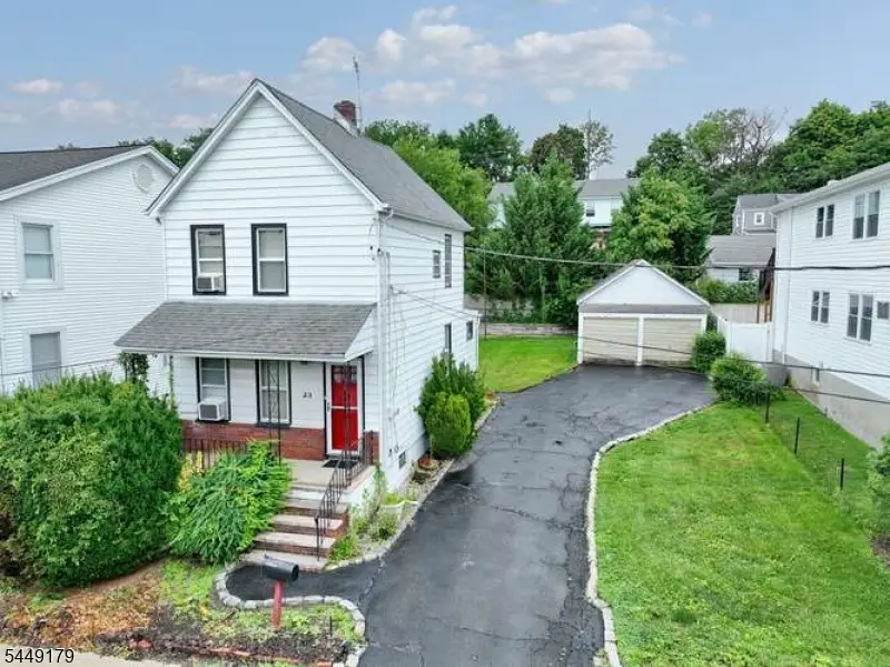 23 Providence Ave, Woodland Park, NJ 07424 - #1