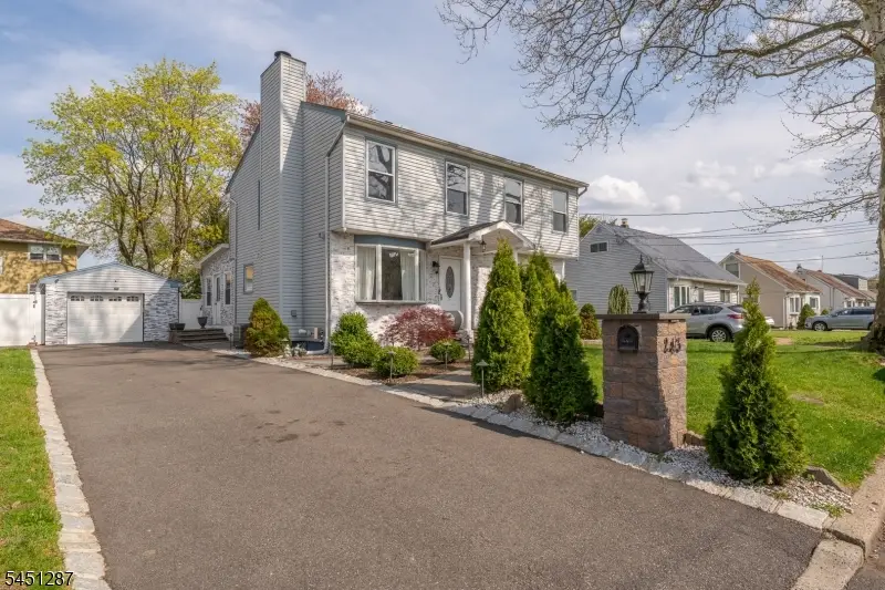 243 N 12th St, Kenilworth, NJ 07033 - #3