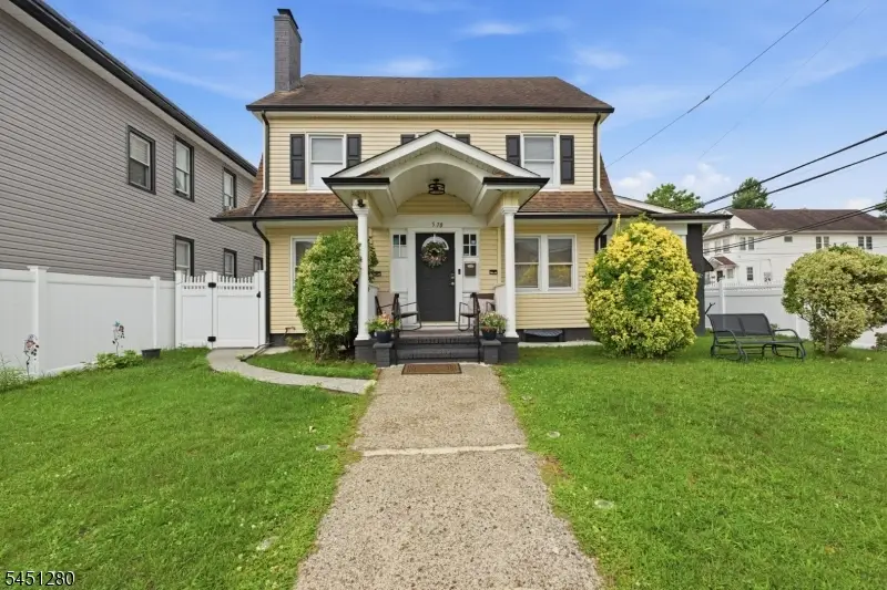 570 11th Ave, Paterson, NJ 07514 - #1