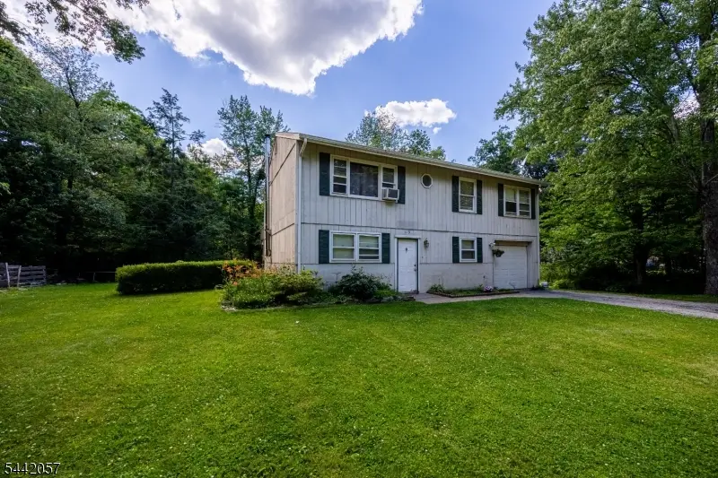 103 Alturas Rd, Highland Lakes, NJ 07422 - #2