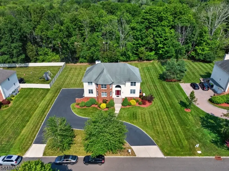 6 Alana Ct, Warren, NJ 07059 - #2