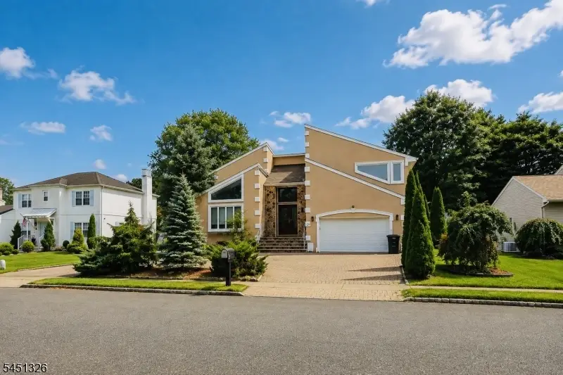26 Benjamin Dr, Springfield, NJ 07081 - #3