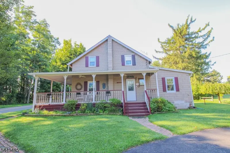 265 Warbasse Junction Rd, Lafayette, NJ 07848 - #2