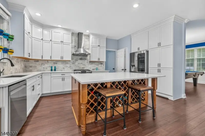 53 Highwood Rd, West Orange, NJ 07052 - #3