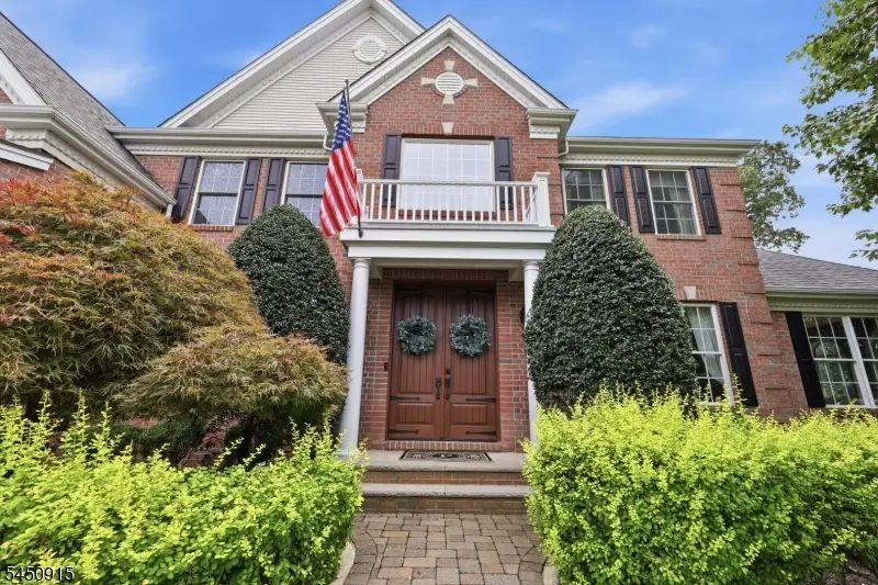 17 Setting Sun Dr, Washington, NJ 07853 - #2