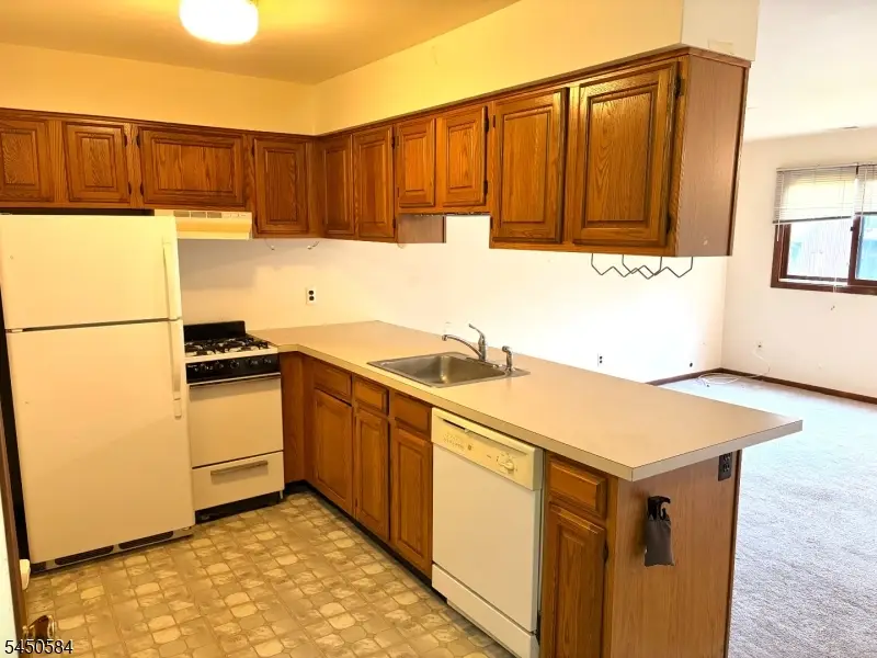 3 Steamboat Dr #9, Vernon, NJ 07462 - #2