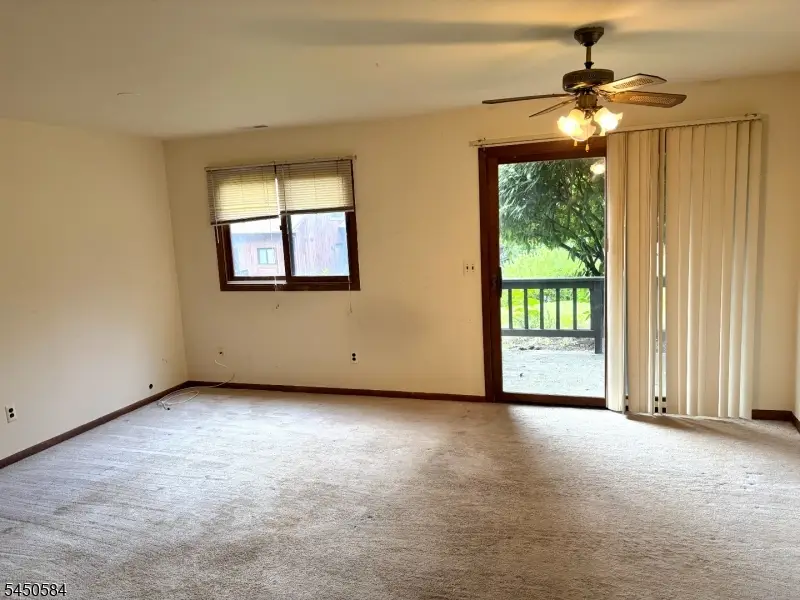 3 Steamboat Dr #9, Vernon, NJ 07462 - #3