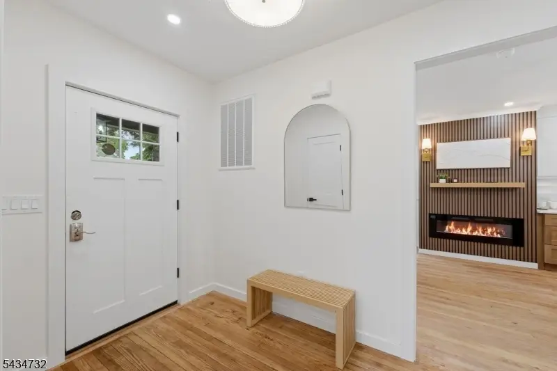 166 Lincoln St, Montclair, NJ 07042 - #2