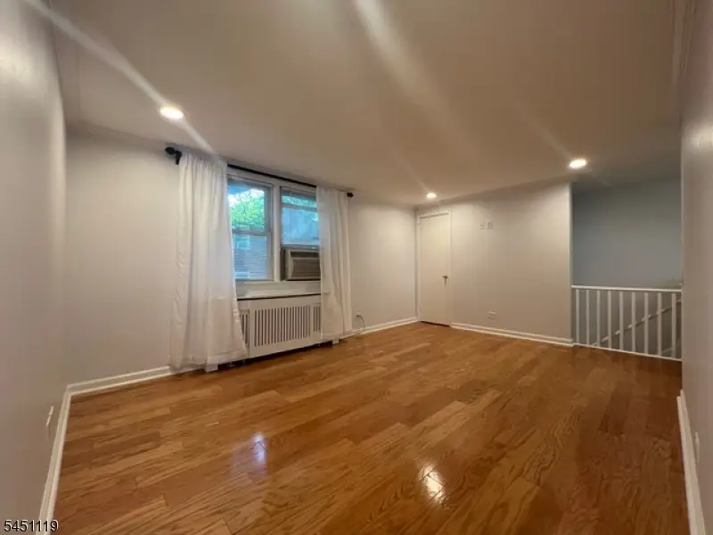 519 Brooklawn Ave #H2, Roselle, NJ 07203 - #3