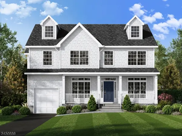 631 Kensington Dr, Westfield Town, NJ 07090