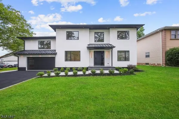 18 Blake Dr, Clark Twp., NJ 07066