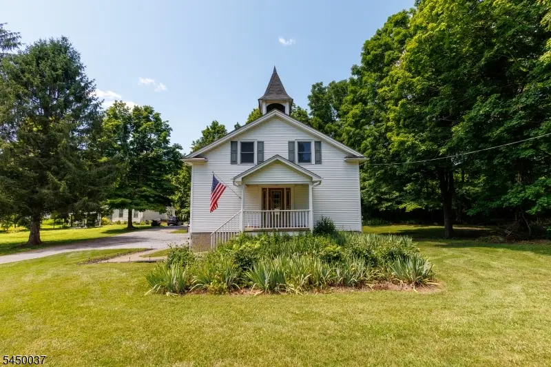 7 Wolfs Corner Rd, Green, NJ 07860 - #1