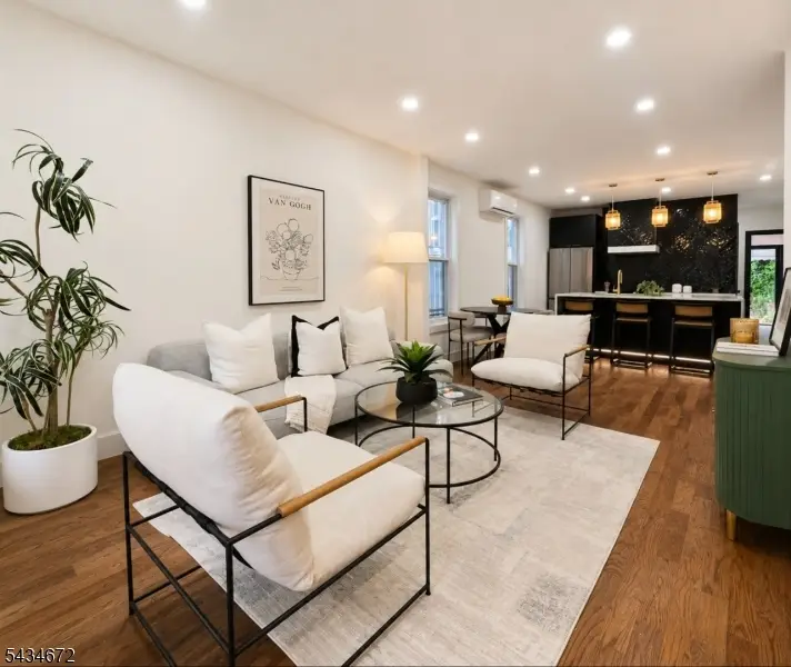 22 Union St, Jersey City, NJ 07304 - #1