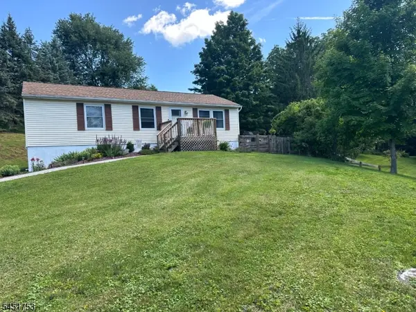 125 Layton Rd, Wantage Twp., NJ 07461
