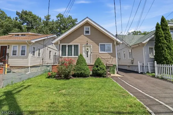621 Spruce St, Roselle Boro, NJ 07203