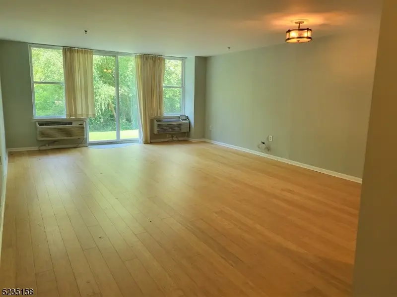 300  113 Main St #113, Singac, NJ 07424 - #3