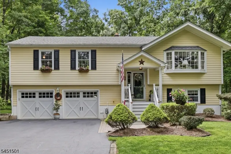 62 Lawrence Rd, Randolph, NJ 07869 - #2