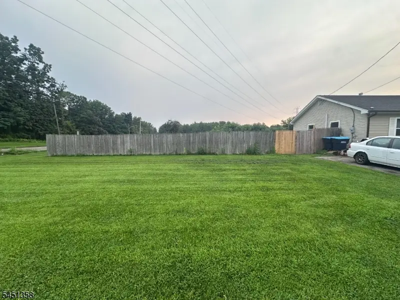 3 Lawrence Dr, Hackettstown, NJ 07840 - #2