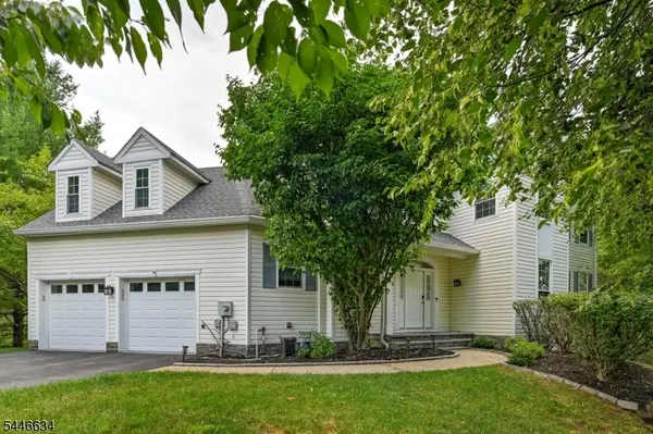 56 Liberty Ridge Rd, Bernards Twp., NJ 07920