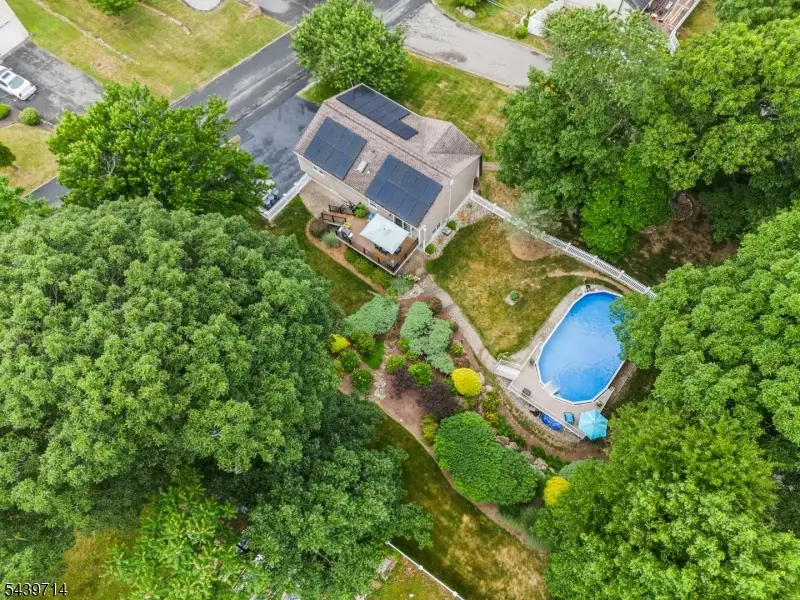 1 Bertha St, Hopatcong, NJ 07874 - #3