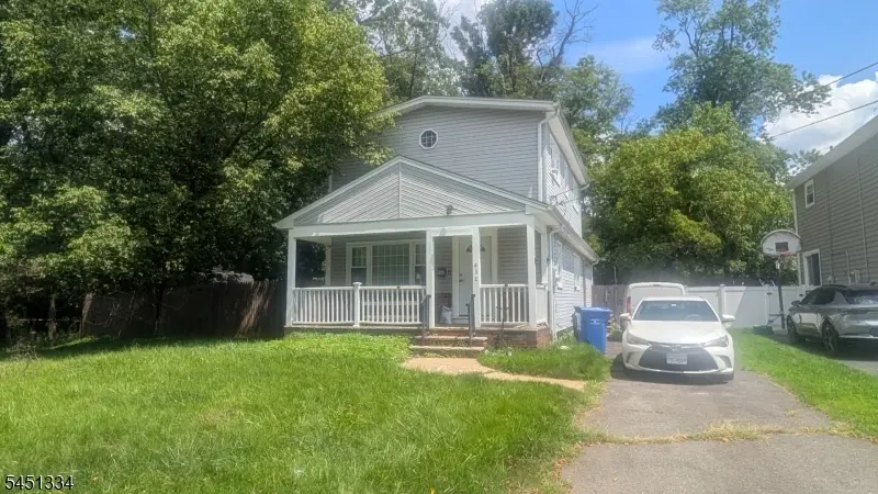 432 N Lincoln Ave, Middlesex, NJ 08846 - #1