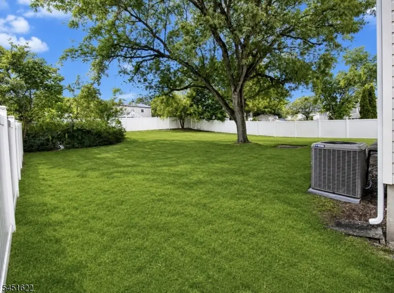 13 Patton Dr, Franklin, NJ 08873 - #1