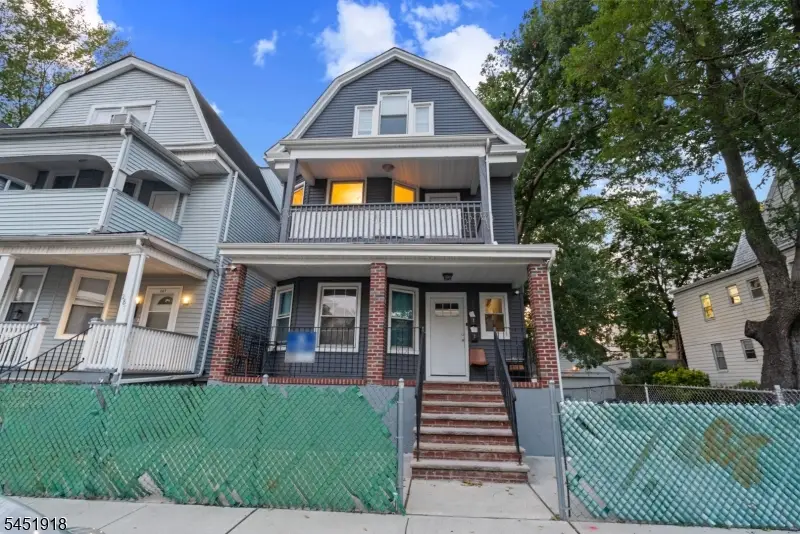 285 Amherst St, East Orange, NJ 07018 - #1