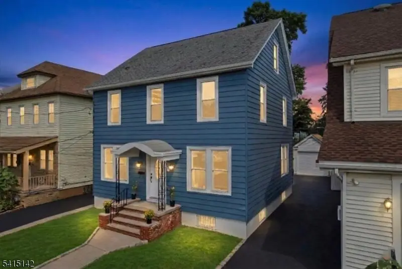21 Hazard Pl, Elizabeth, NJ 07208 - #3