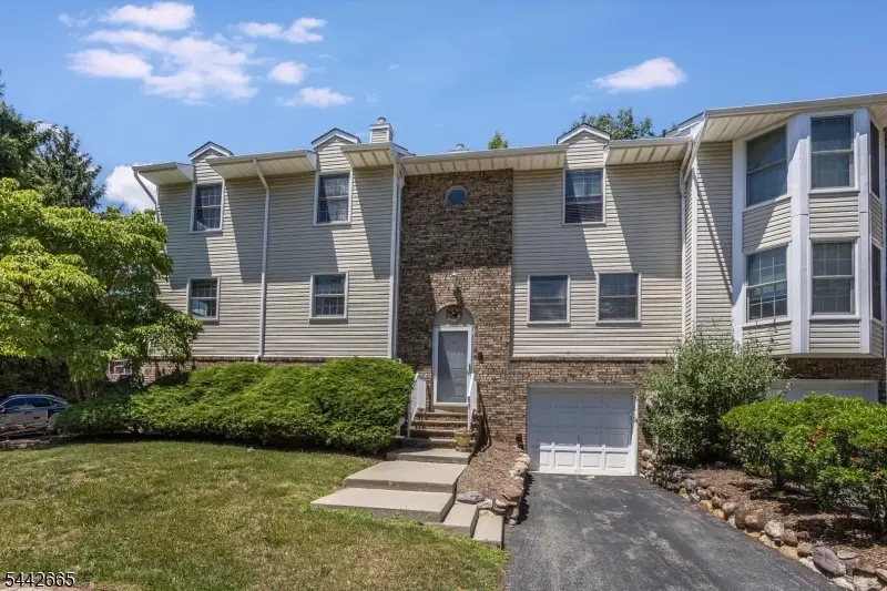10 Brookstone Cir, Parsippany Troy Hills, NJ 07950 - #1