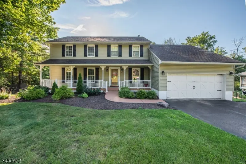 43 Bisset Dr, West Milford, NJ 07480 - #2