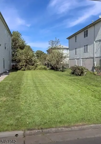 1413 Clinton St, Linden, NJ 07036 - #1