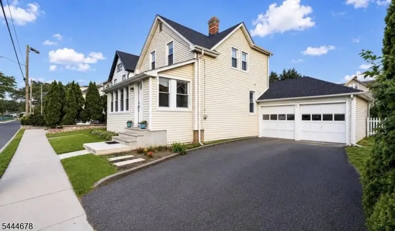 56 Bergen Ave, Bergenfield, NJ 07621 - #3