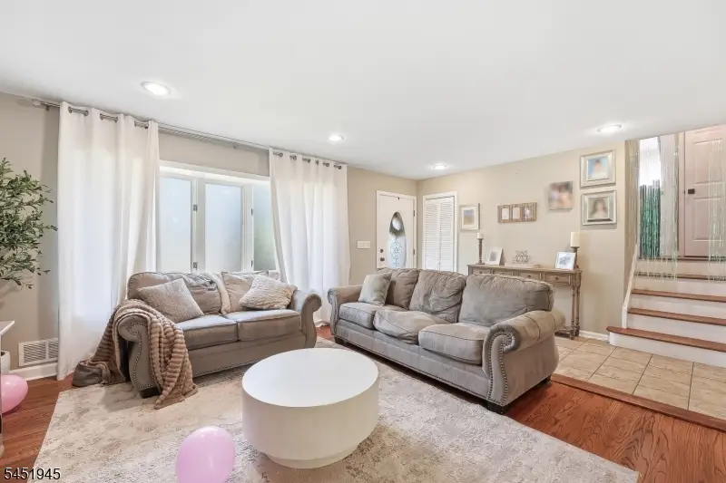 230 Watchung Ave, Brookdale, NJ 07003 - #2