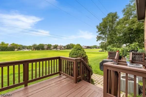 624 Robin Rd, Hillsborough Twp., NJ 08844
