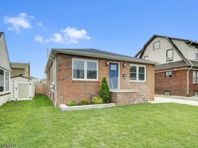 21 N 18th St, Kenilworth, NJ 07033 - #3