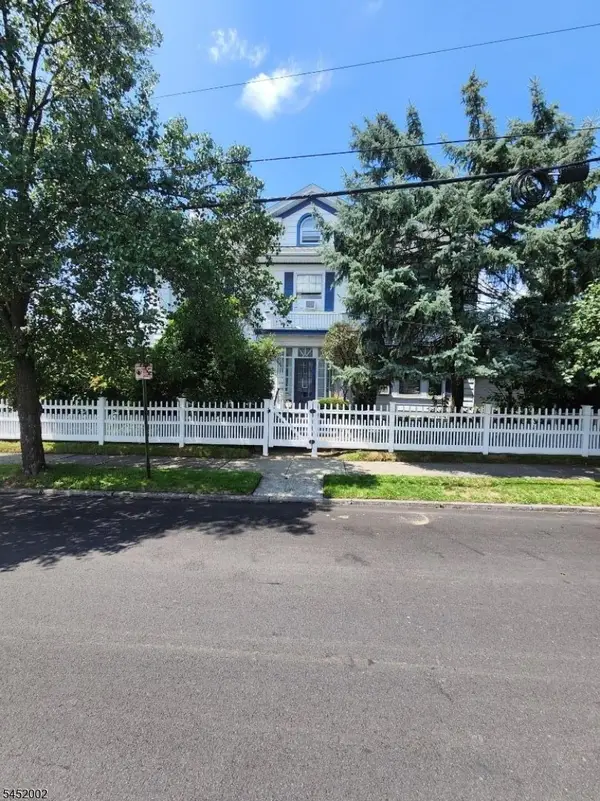 315-317 18th Ave, Paterson City, NJ 07504