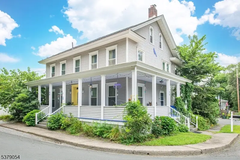 55 Valley St, Delaware, NJ 07832 - #1