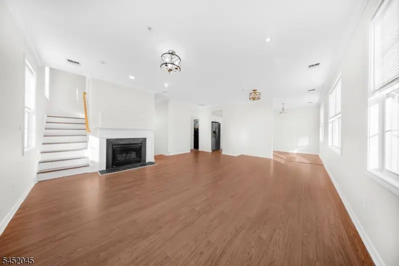 114 George Russell Way, Clifton, NJ 07013 - #3