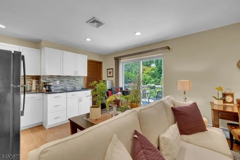 16 Argus Ave, Butler, NJ 07405 - #2