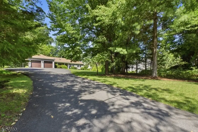59 Morning Glory Rd, Warren, NJ 07059 - #3
