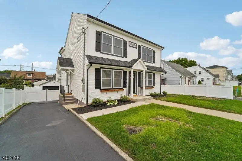 324 Thomas Ave, Lyndhurst, NJ 07071 - #3